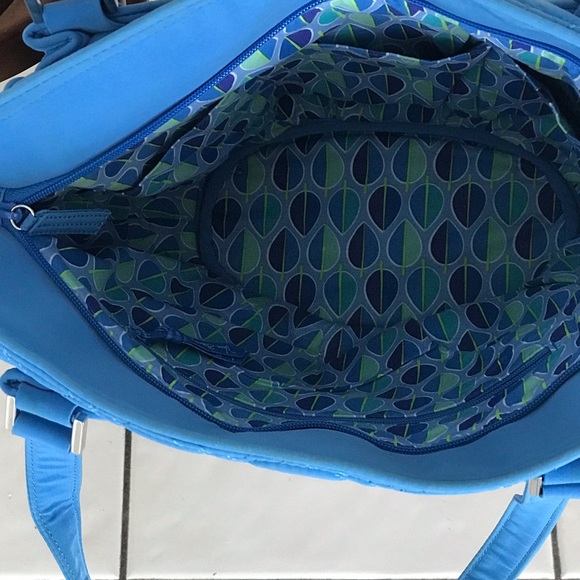 Price reduced! Vera Bradley Glenna Shoulder Excellent condition - Picture 5 of 6